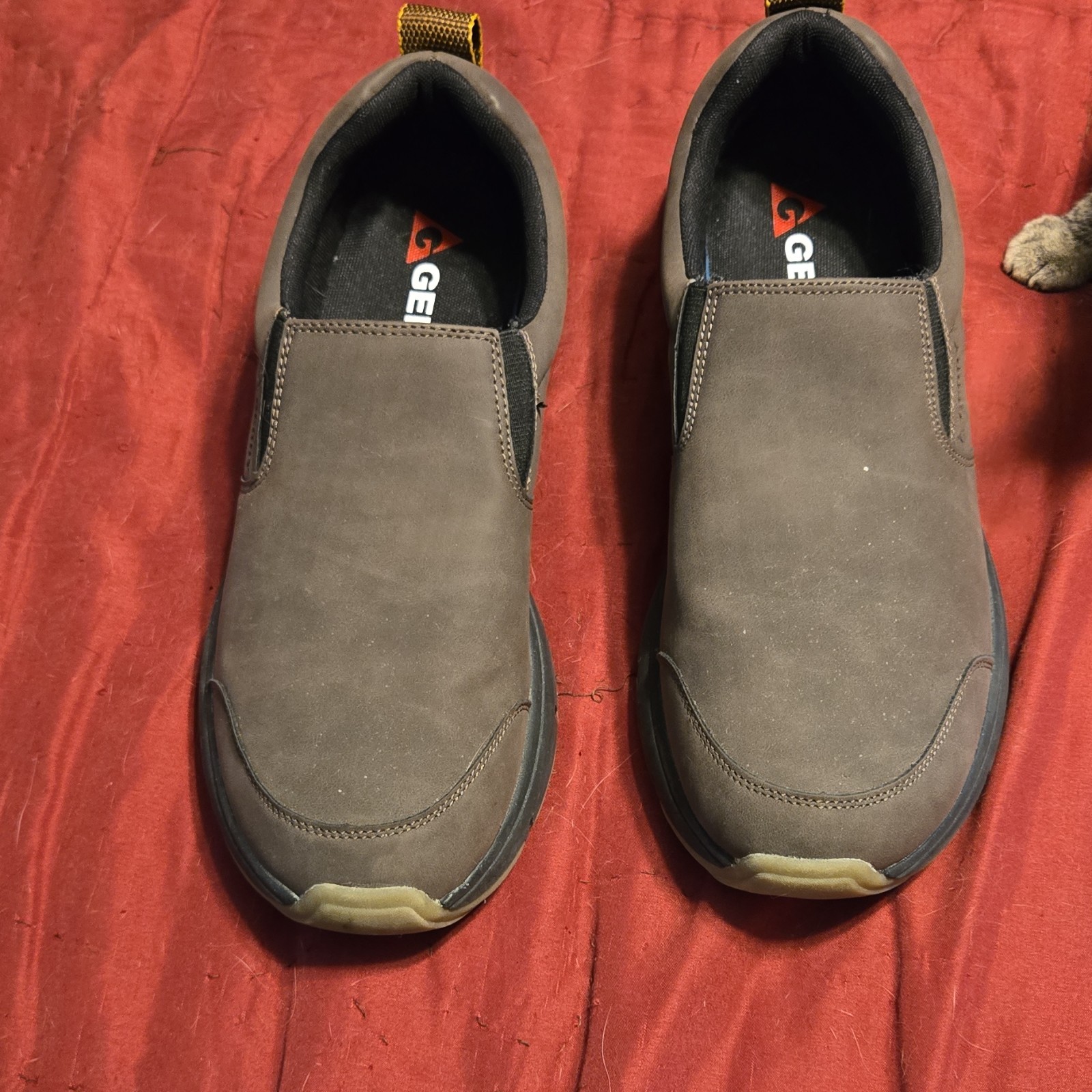 Gerry Men’s Brown Suede Slip-On Casual Shoes Round Toe Rubber Sole Size 11