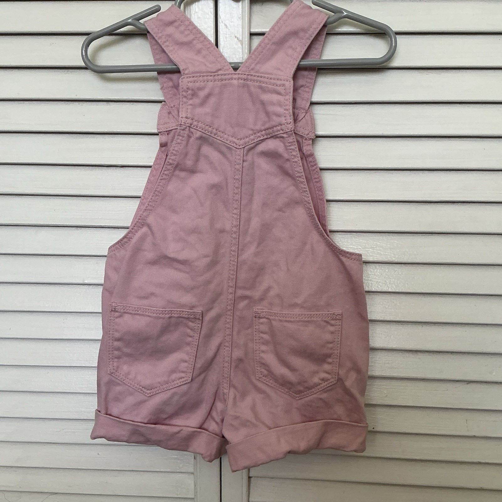 GAP Girls Pink Denim Overall Shortalls One-Piece Size 2 Years Buttons Bow