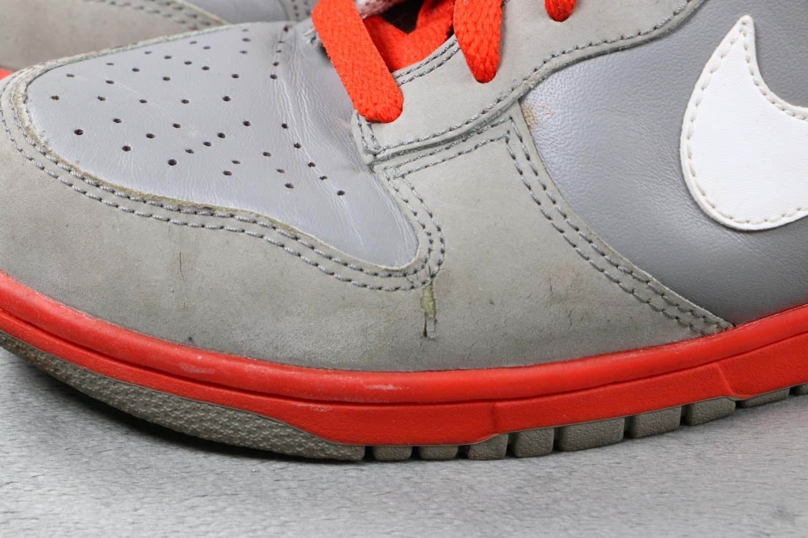 Nike SB Dunk High Light Charcoal Grey Orange Mens Size 7.5 Skate Shoes