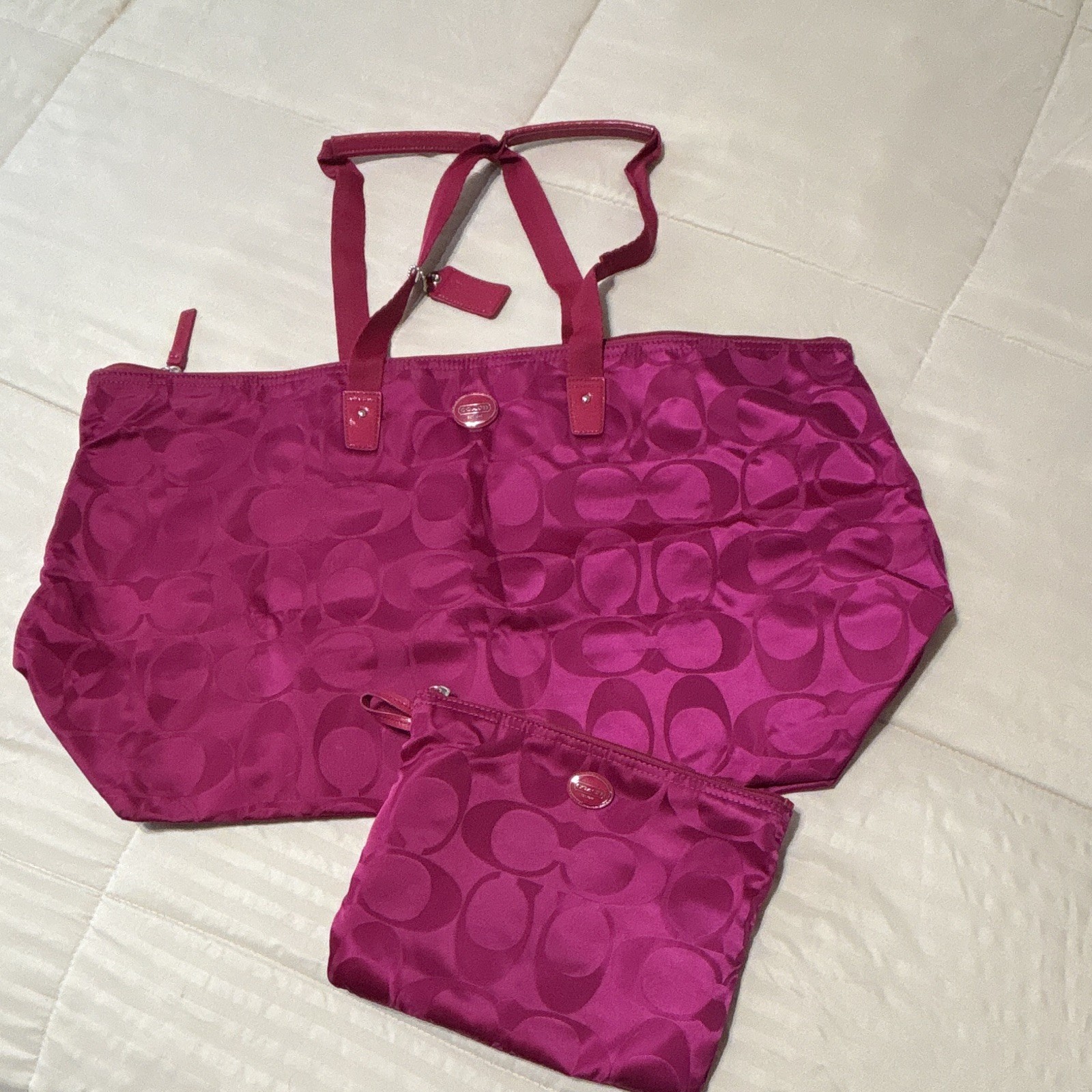 Coach Signature Logo Pink Large Tote Zip Top w/ Matching Pouch Inner Pockets