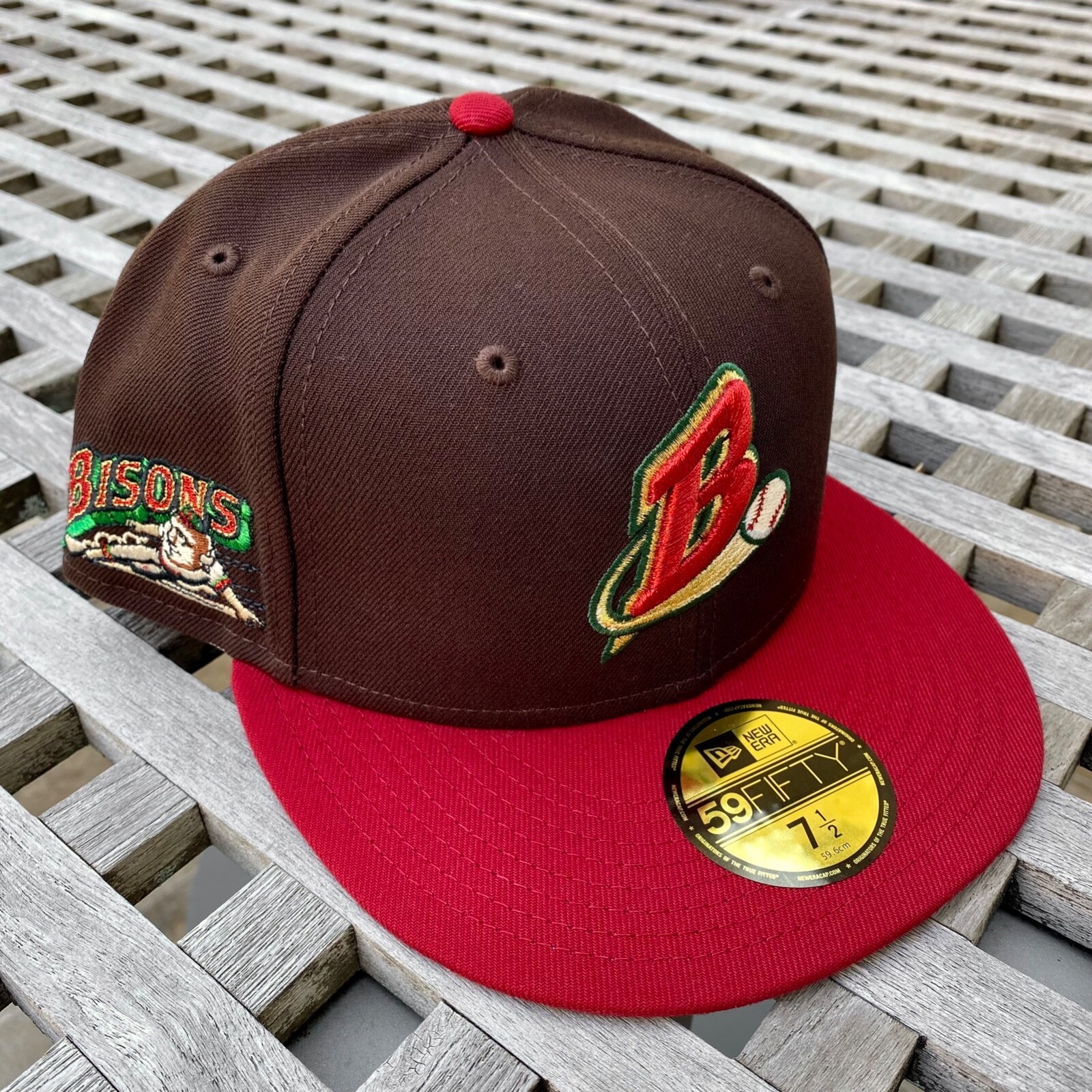 Buffalo Bisons Alt Logo Sliding Patch New Era 59FIFTY 2 Tone Topperz Hat 7 1/2