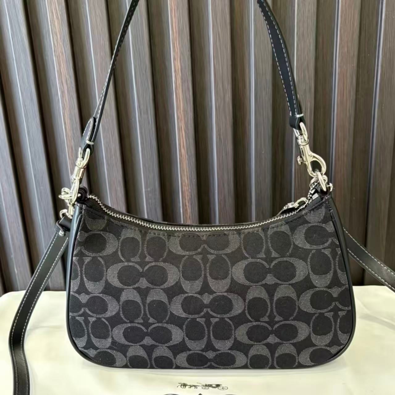 NWT Coach CAF82 Denim/Black Teri Shoulder Bag Signature Denim Outlet Free Shippi