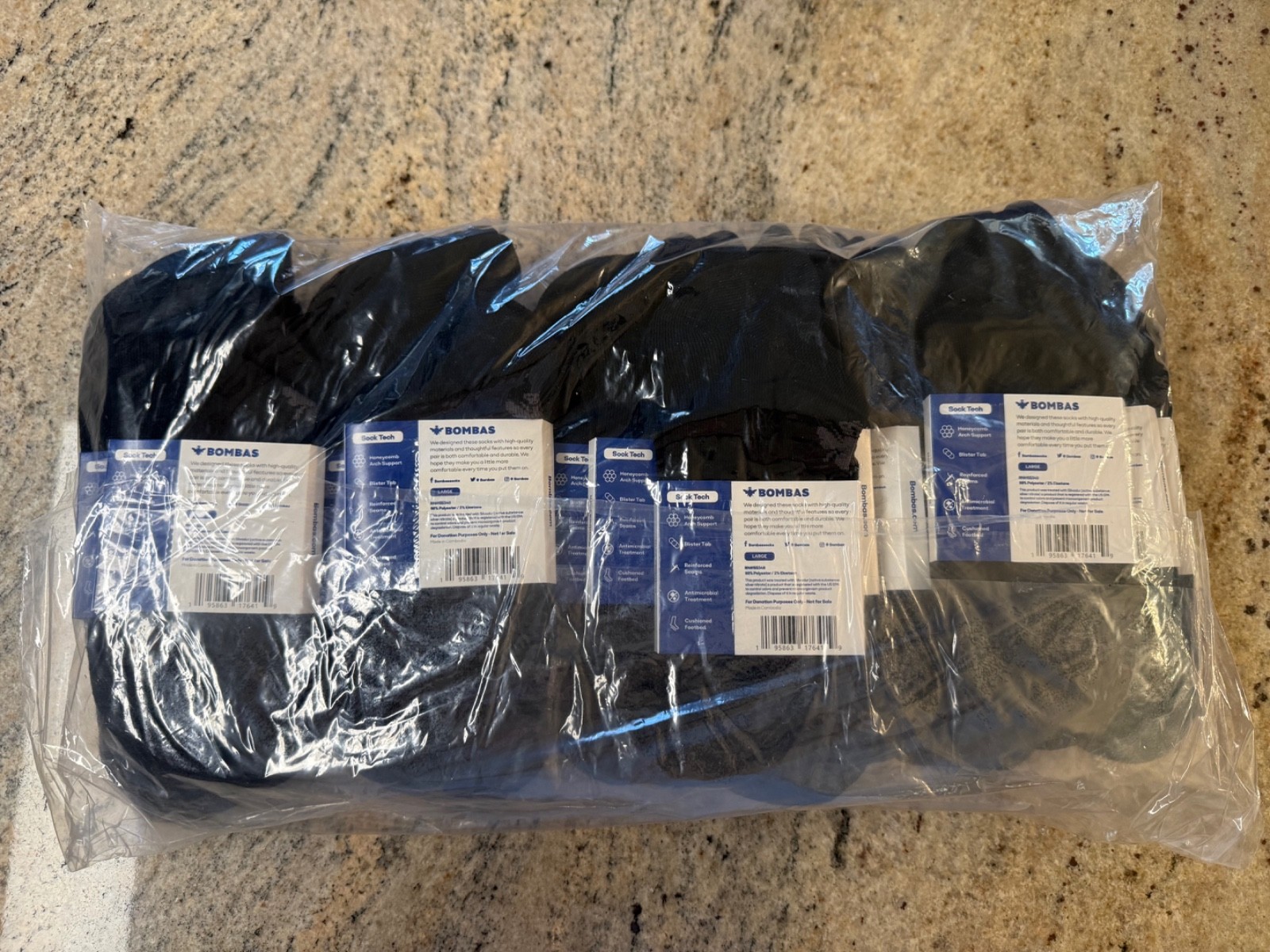 25 Pair New Bombas Adult Large L Black Ankle Socks w/ Honeycomb Arch Support