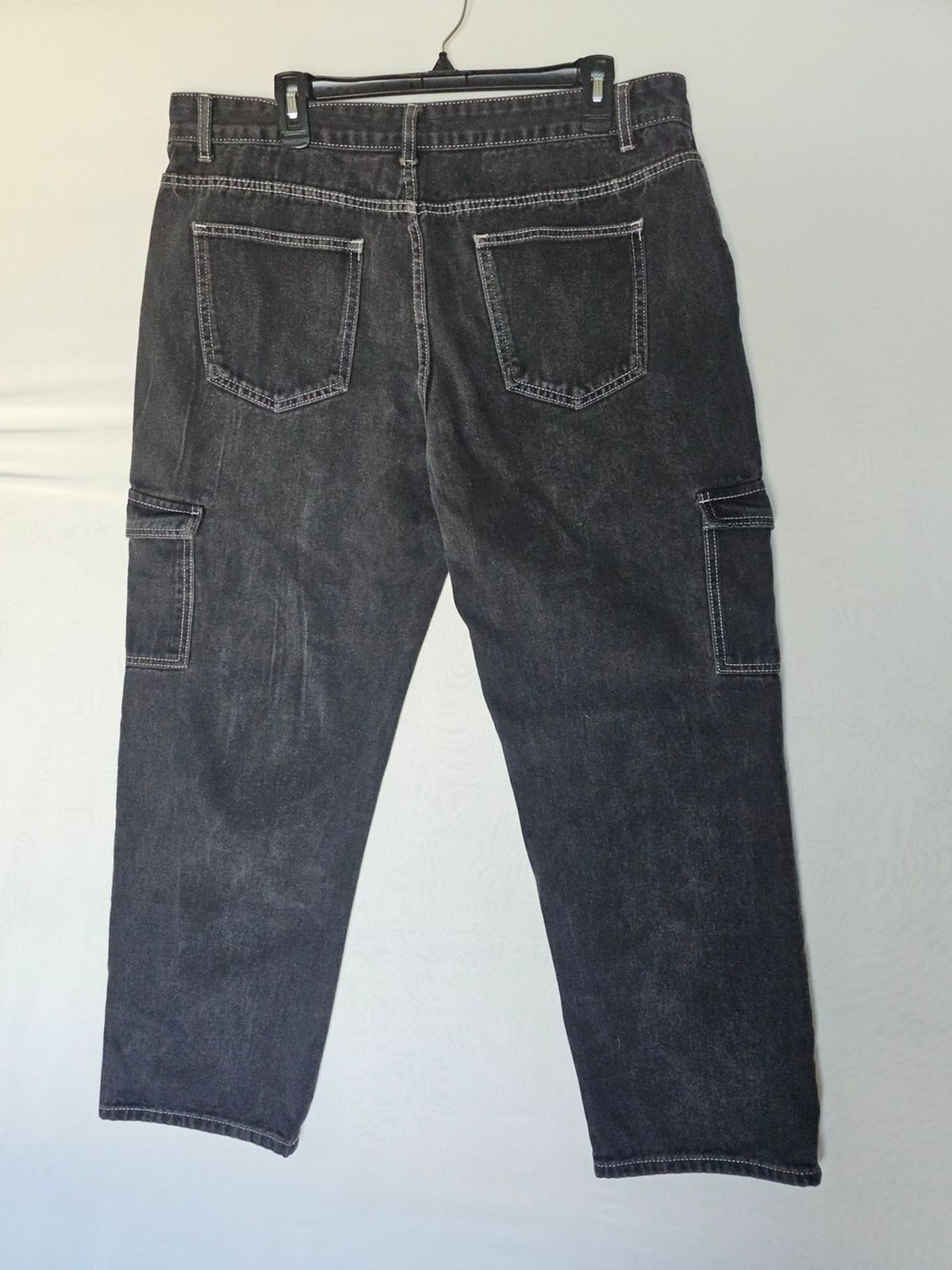 Manfinity Black Contrast Stitch Cargo Jeans XXL
