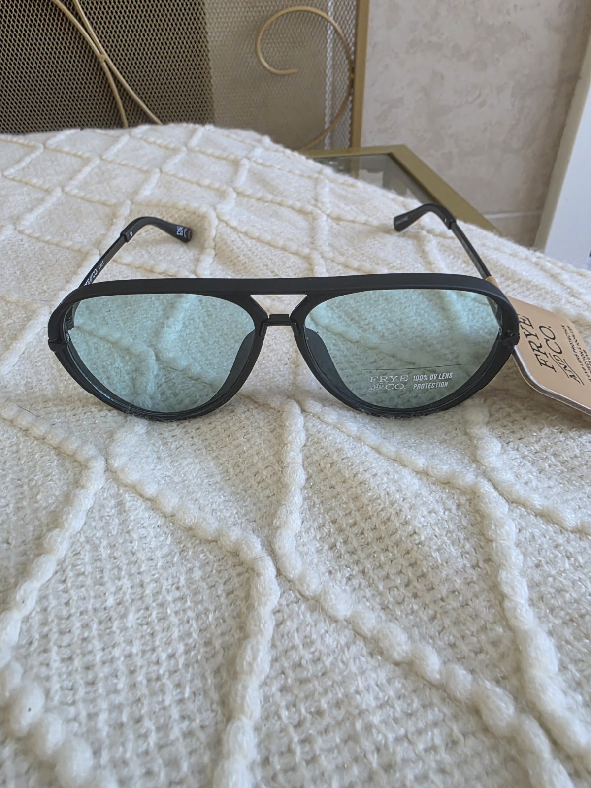 Frye and Co. Women Aviator Sunglasses Black Plastic Frame Green UV Lenses