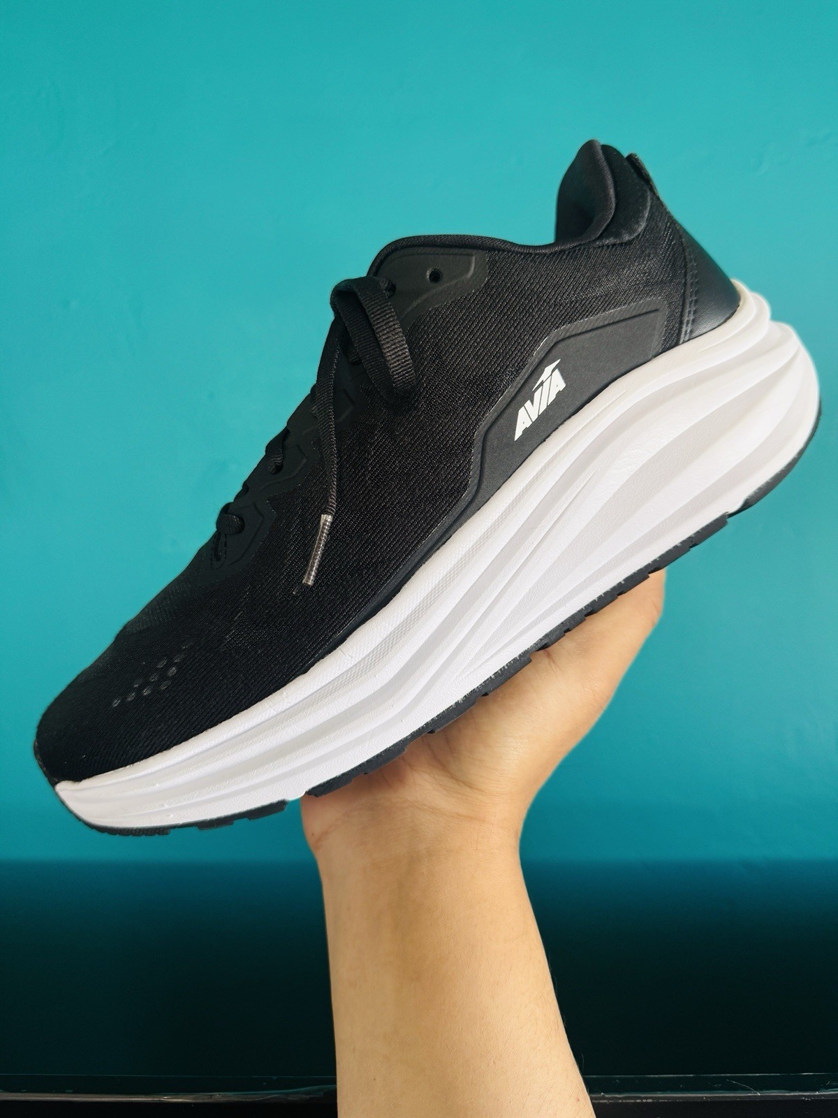 Avia Avi-Move Women’s Running Shoes Size 9 Black White Walking Athletic Sneakers