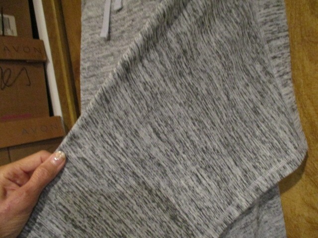 XERSION Pepper Gray Hoodie Cover Up w/Kangaroo Pouch Size MT Polyester/Spandex
