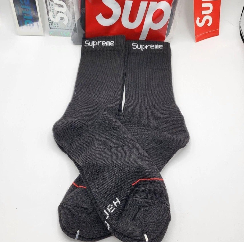 Supreme x Hanes Crew Socks Black 4-Pack Men’s Size 6-12 NWT