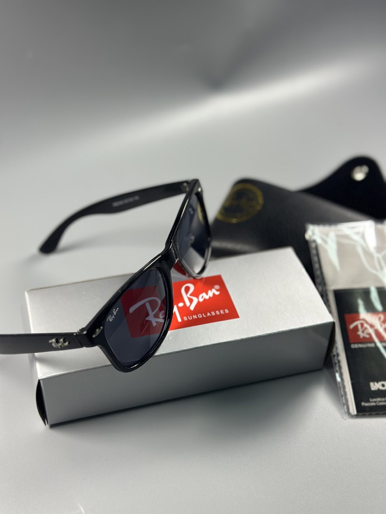 Ray-Ban Classic Retro Polarized Sunglasses Men UV Protection Black Frame Stylish