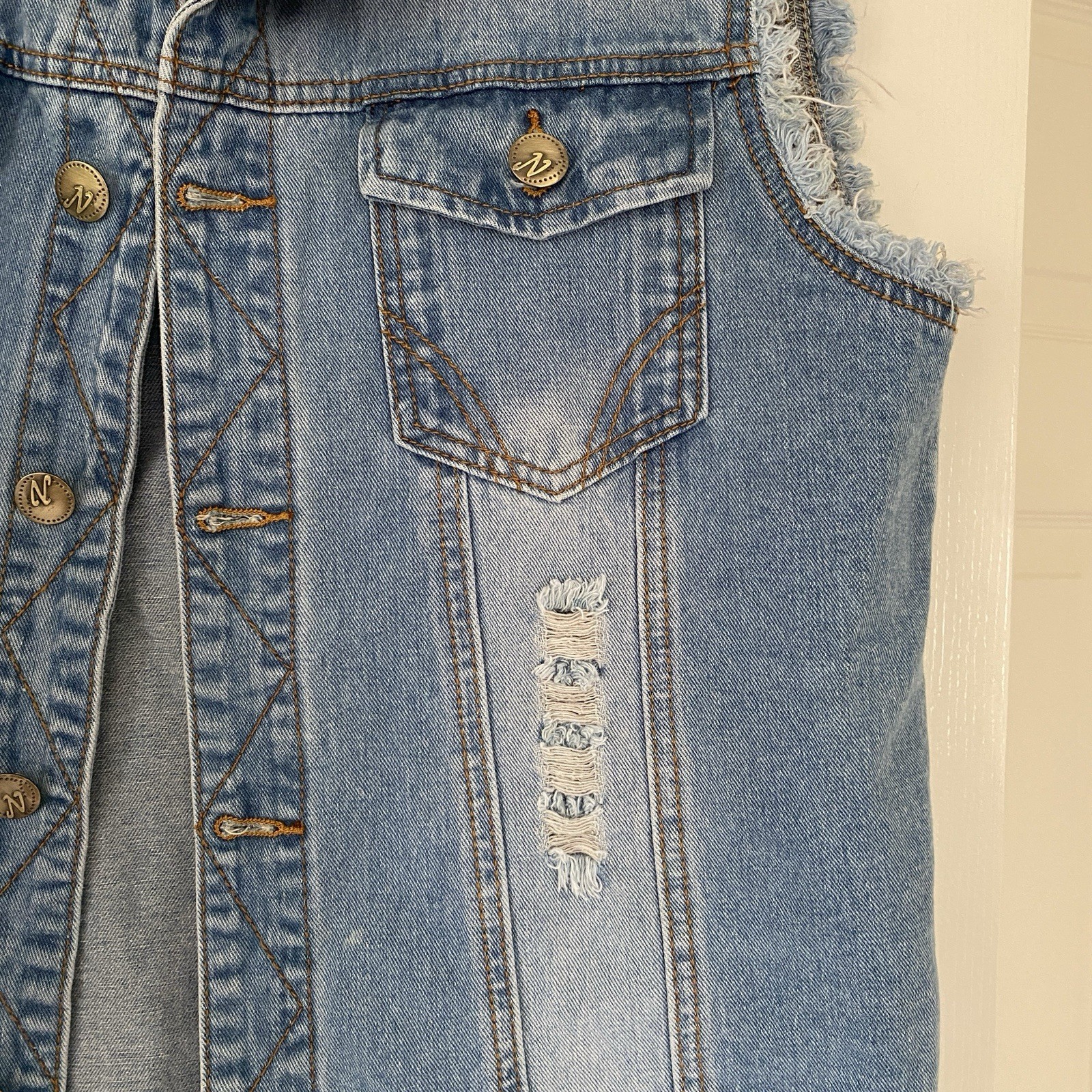 Men’s Size Large Distressed Denim Vest Grunge Biker Punk Rock