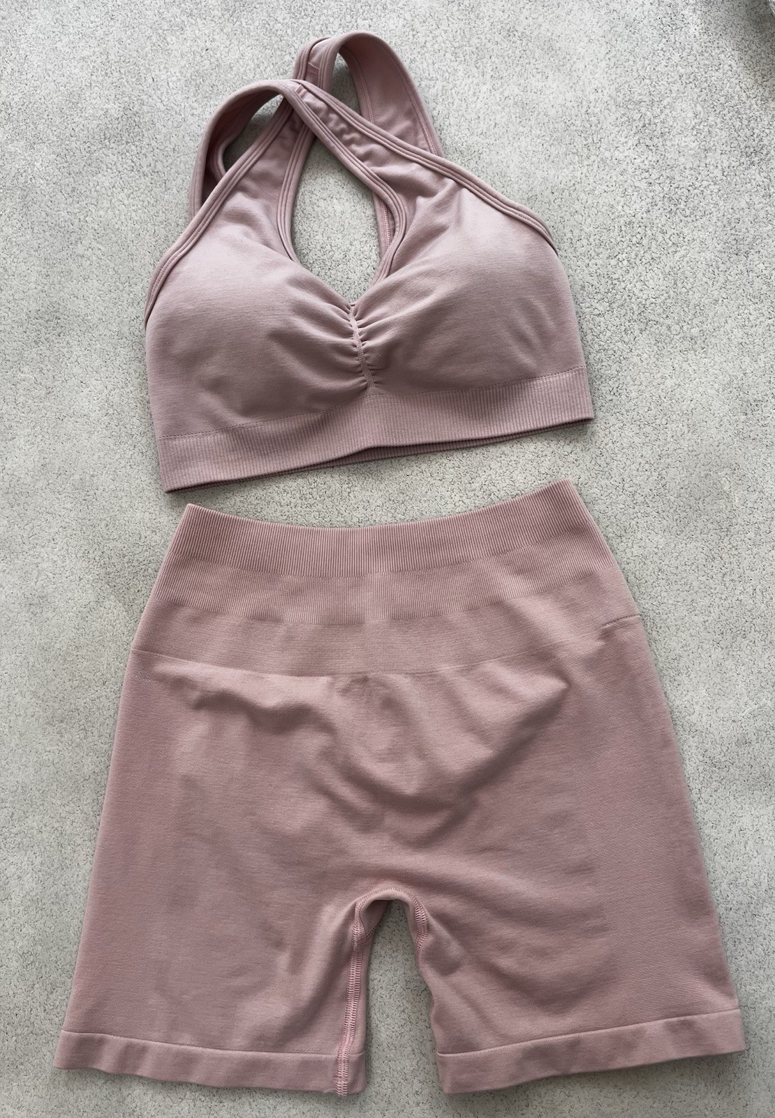 Alphalete Pink Seamless Stretch 2PC Set V-Neck Sports Bra & Shorts Size S