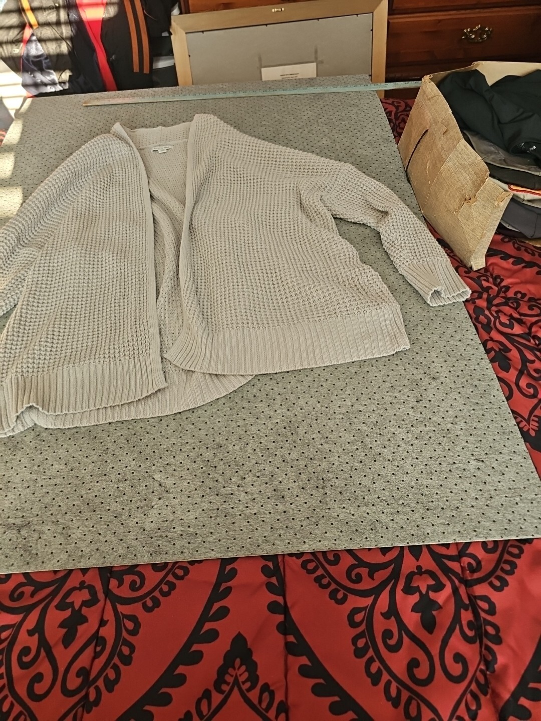 american eagle outfitters sweater women L/XL Fast Shipping Returns Accepted