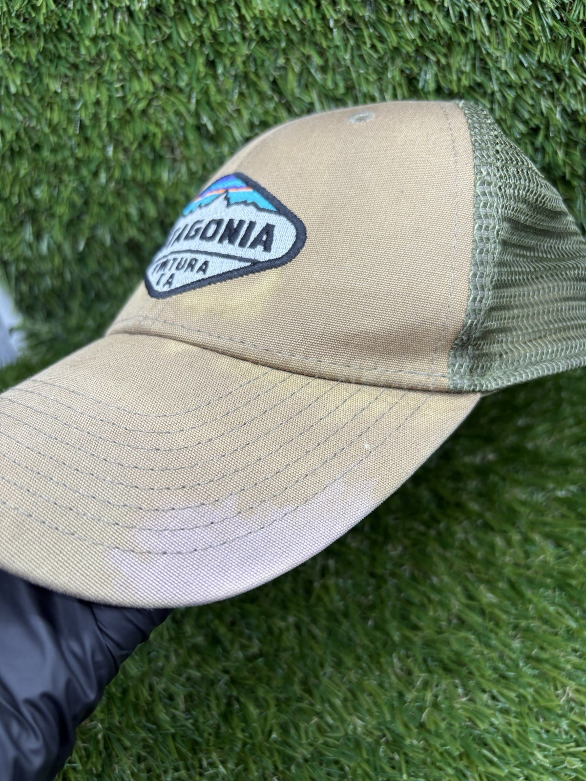 Patagonia Lo Pro Trucker Hat Logo Mesh Cap Seafoam Green and Blue Snapback