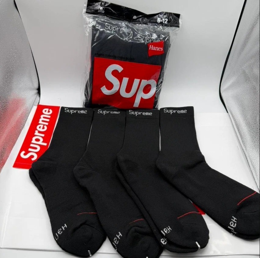 Supreme x Hanes Crew Socks Black 4-Pack Men’s Size 6-12 NWT