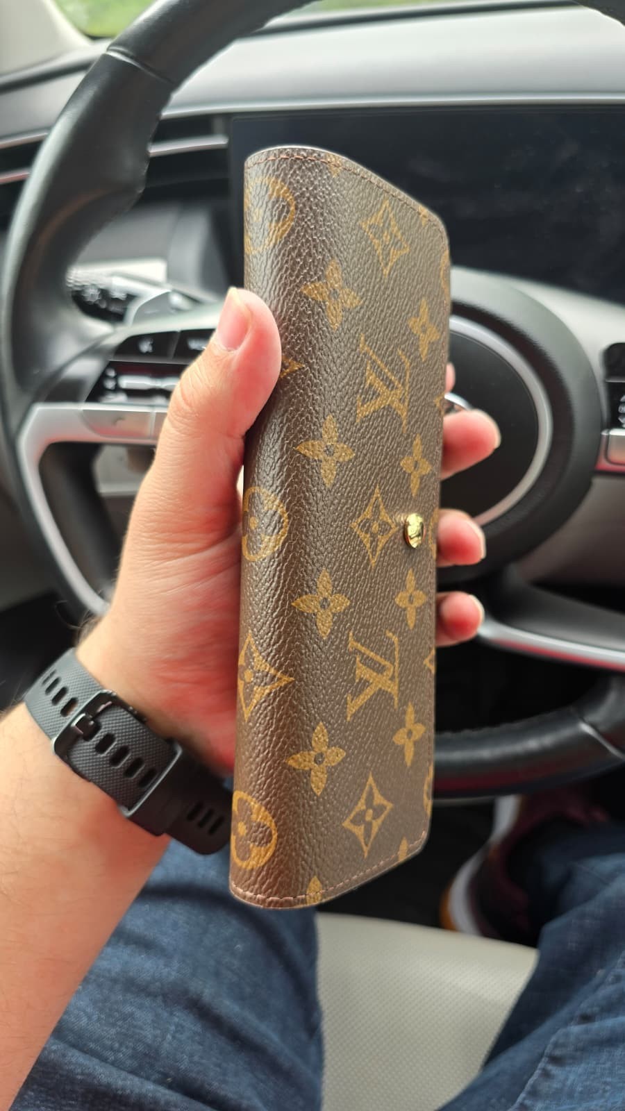 Louis Vuitton Portefeuille Sarah Monogram Long Wallet – Brown