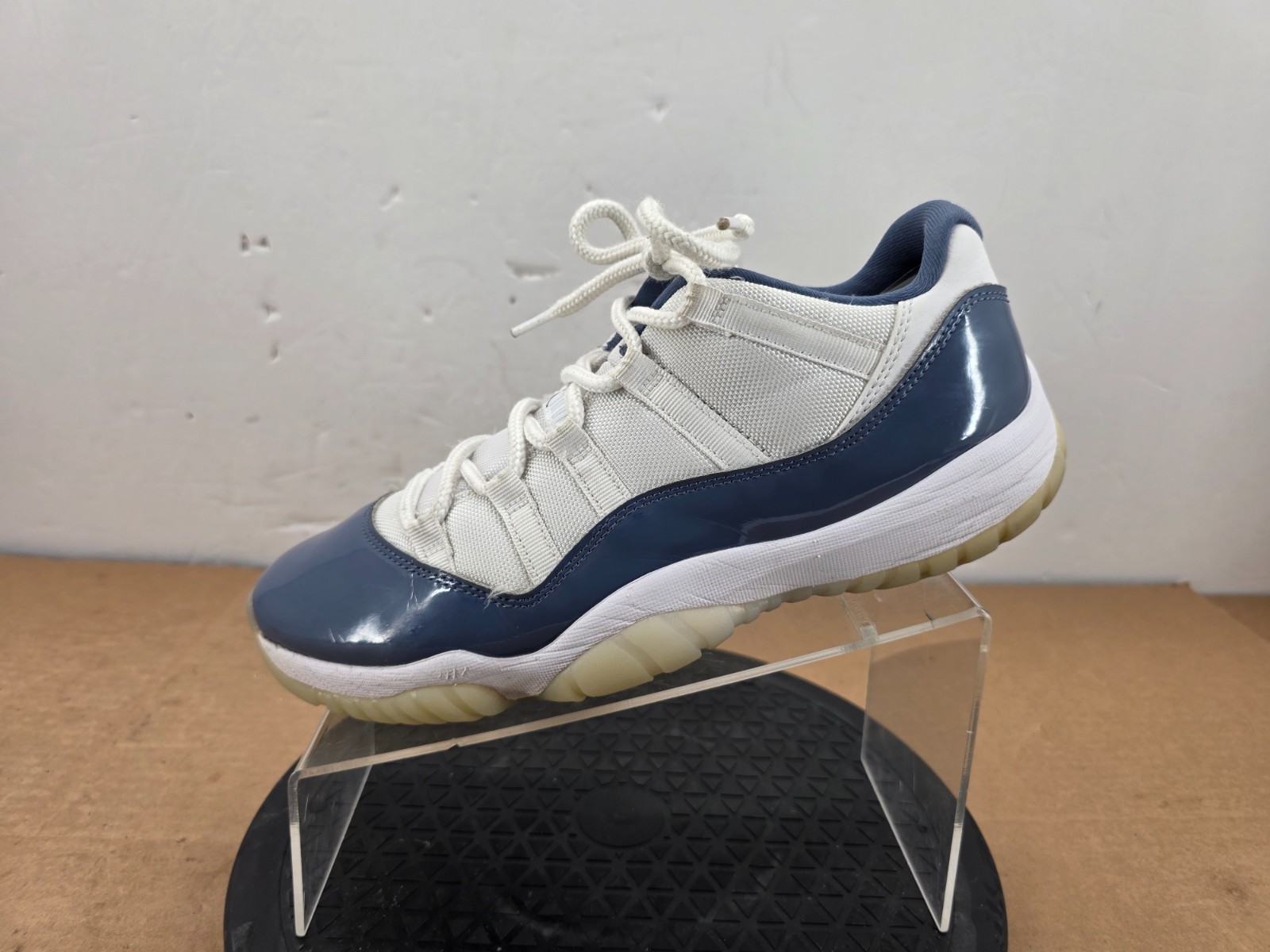 Jordan Air Jordan 11 Retro Low Diffused Blue White Blue FV5104-104 2024 Size 10