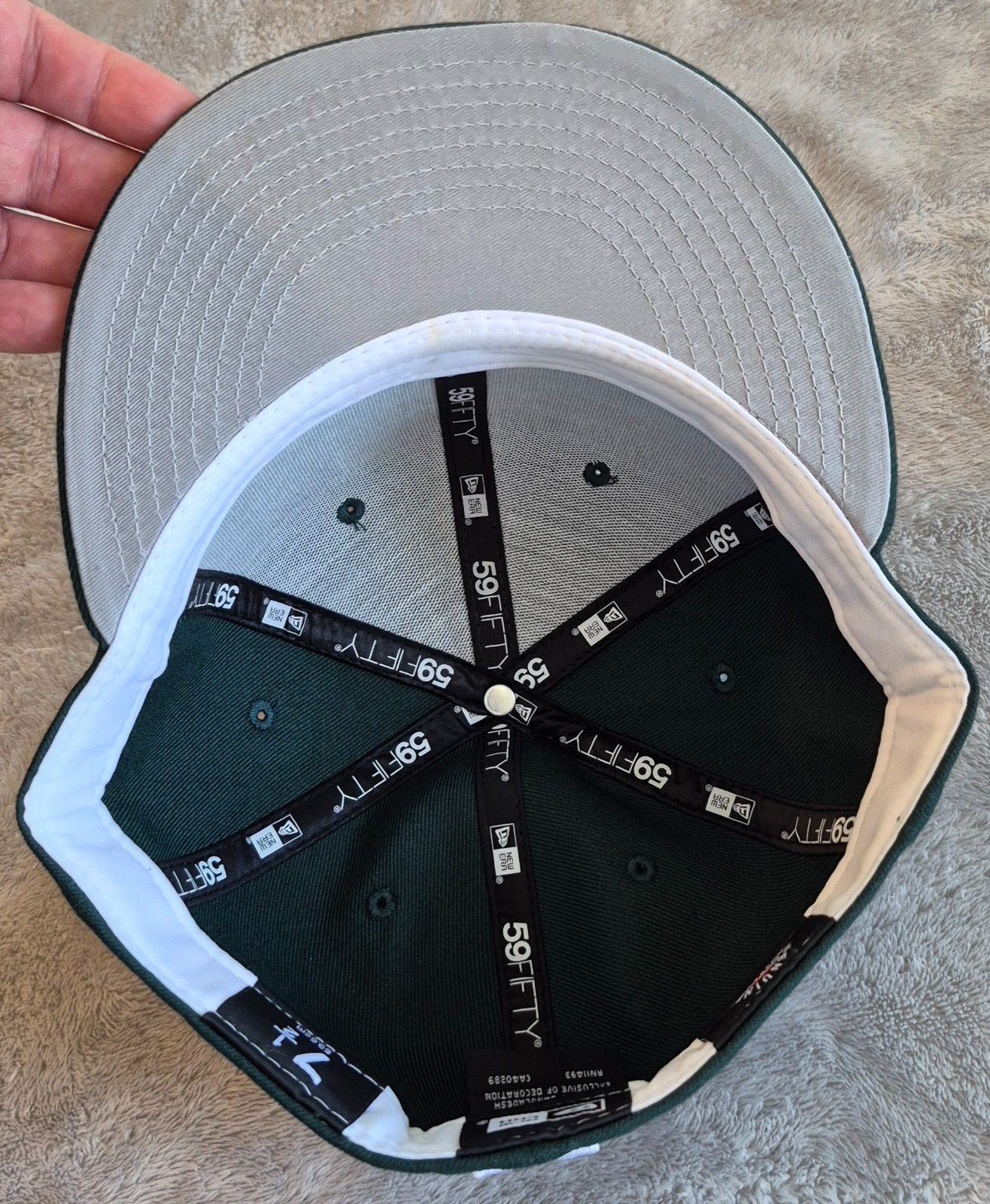 New Era 59fifty Chicago Cubs Dark Green Size 7 1/2 Gray Undervisor