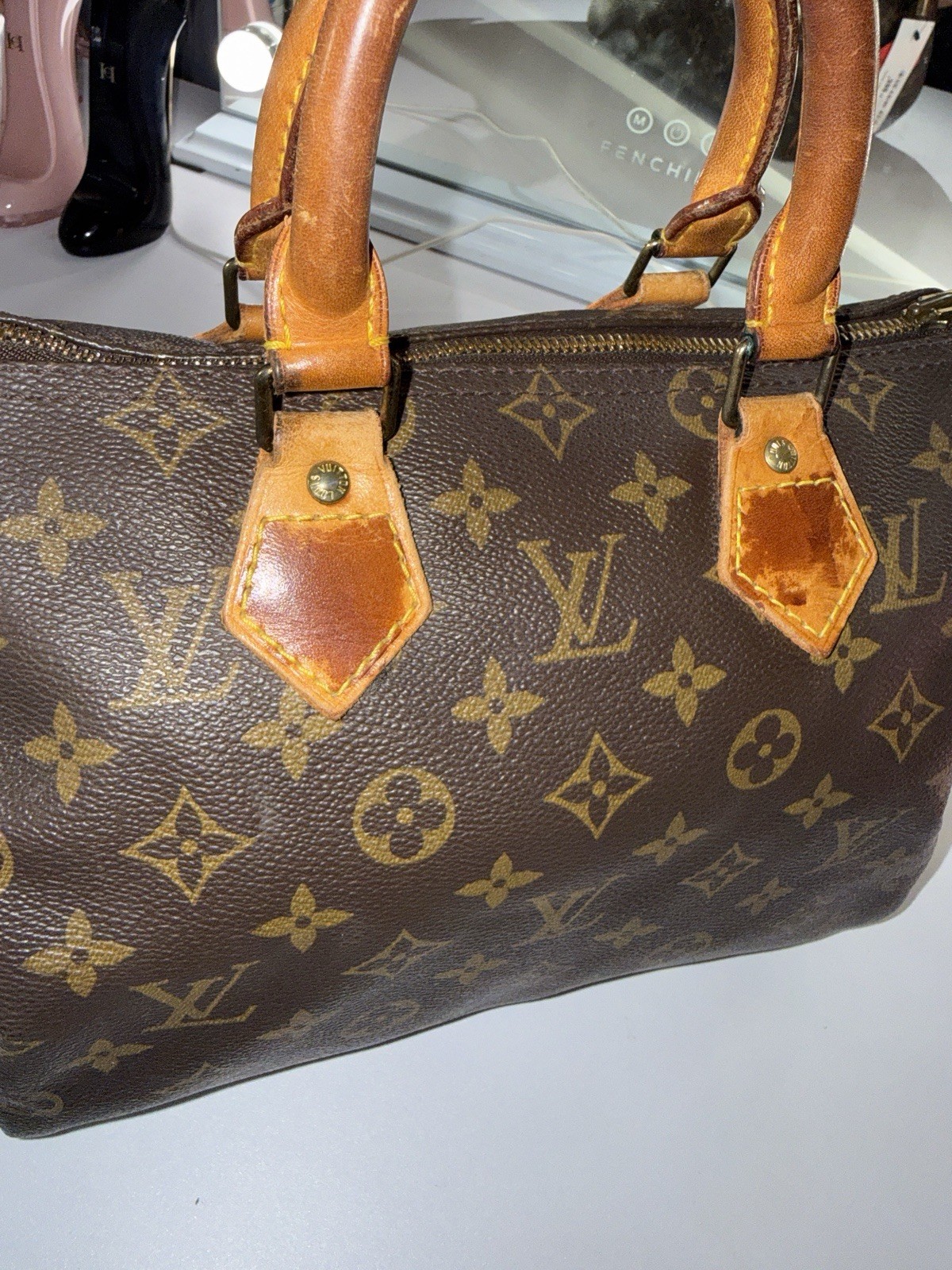 Louis Vuitton Speedy 25 Authentic Handbag Pre-owned Good Condition No Box
