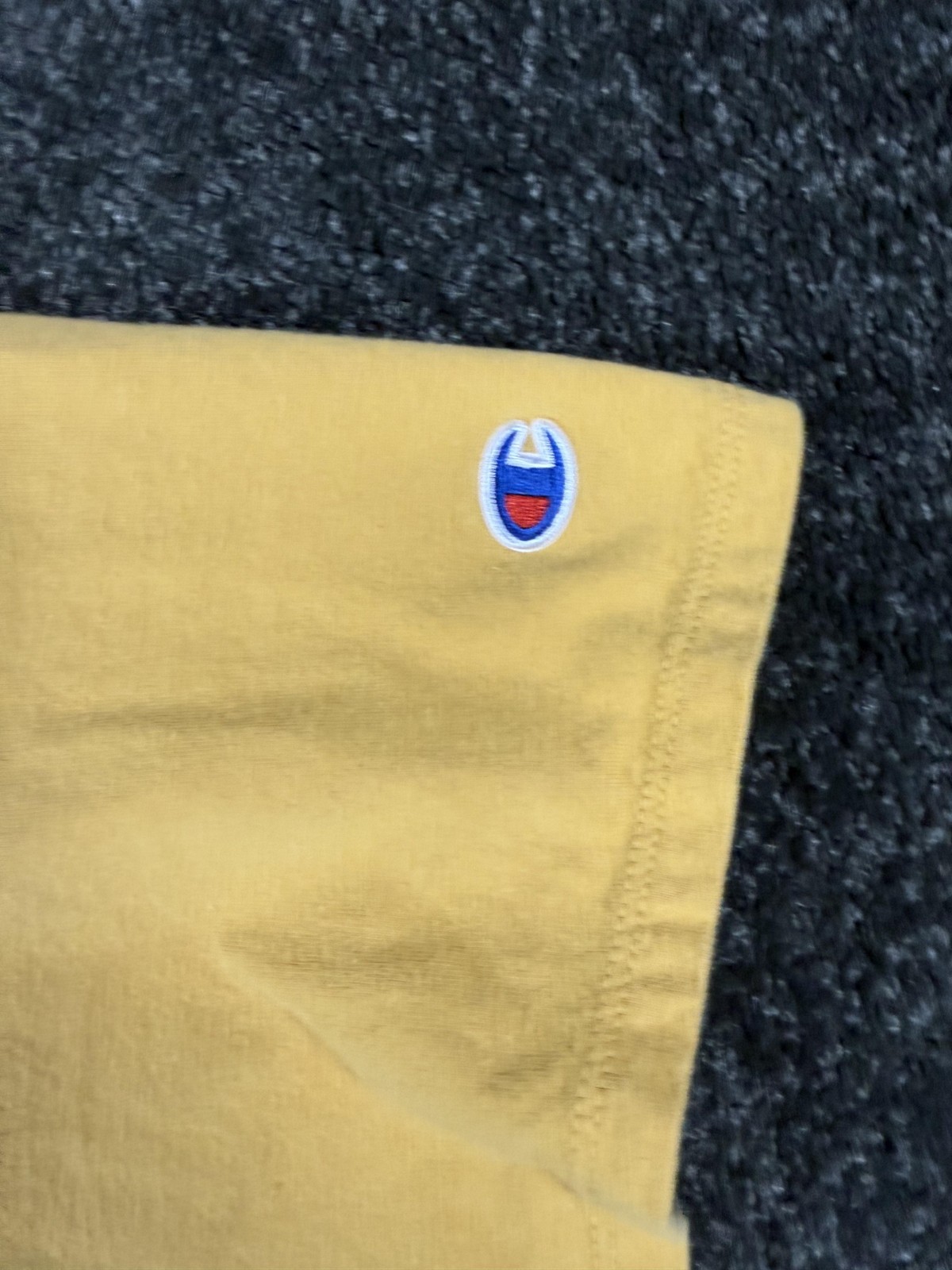 Champion Shirt Mens XL Yellow Big Logo Graphic Tee Short Sleeve Crew Neck