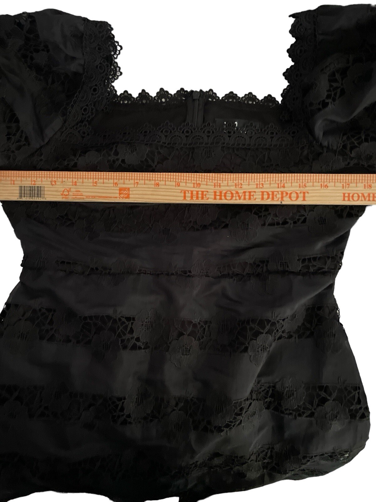 Lulu’s Black Mini Dress Size L, Lace Fully Lined