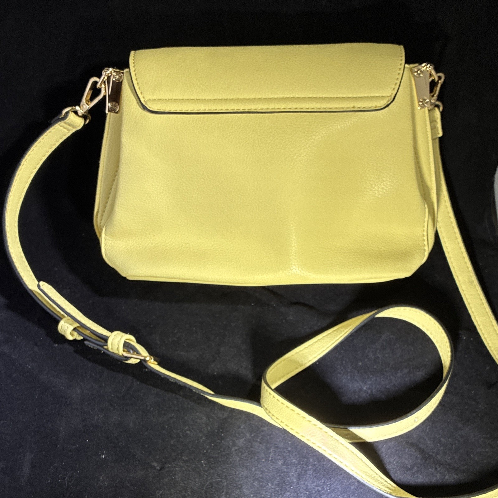 Urban Expressions Yellow Pebbled Small Crossbody Bag, Gold Hardware, Magnetic