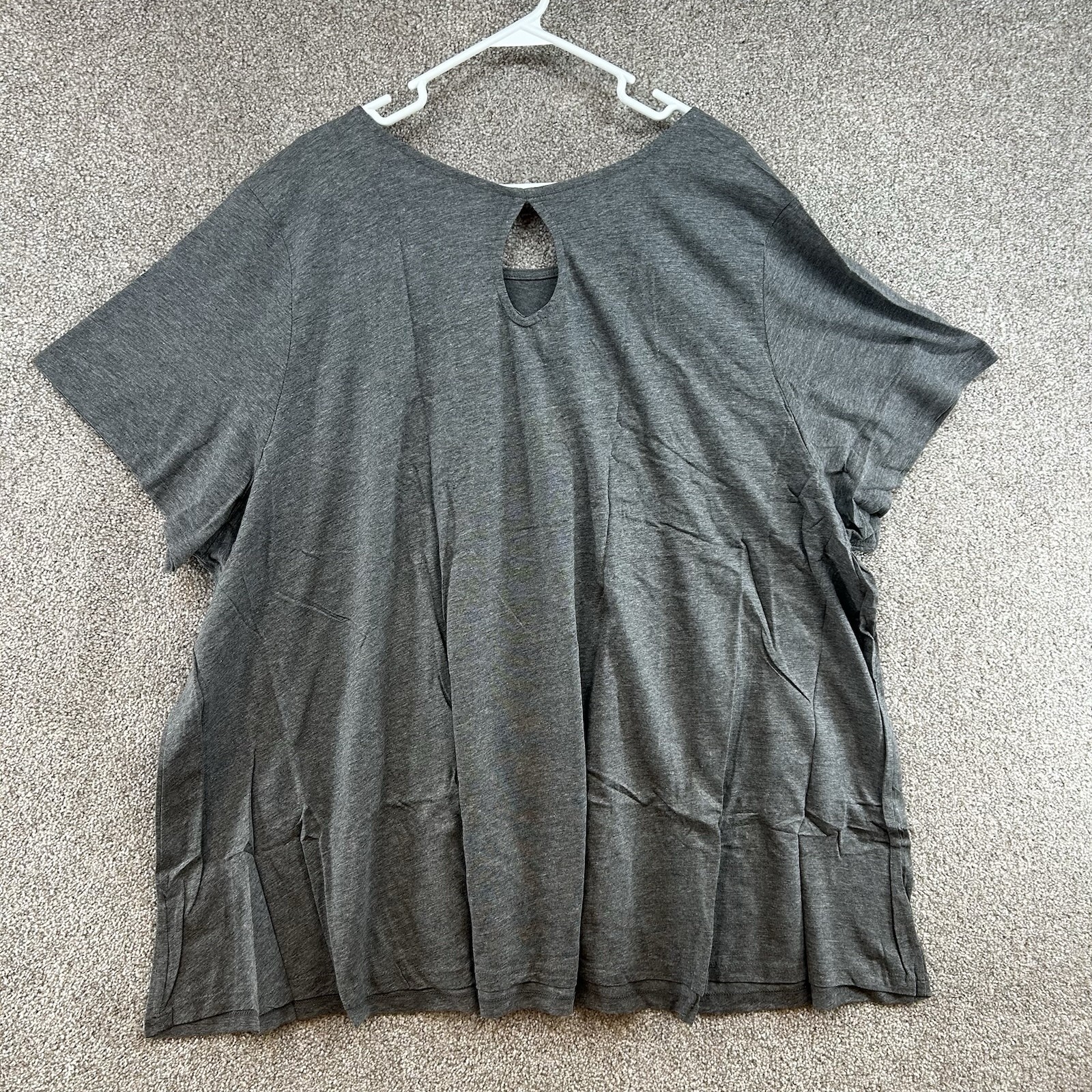 NWOT Roman’s Women’s T-Shirt Top Size 4X Gray Short Sleeve Pullover Stretch