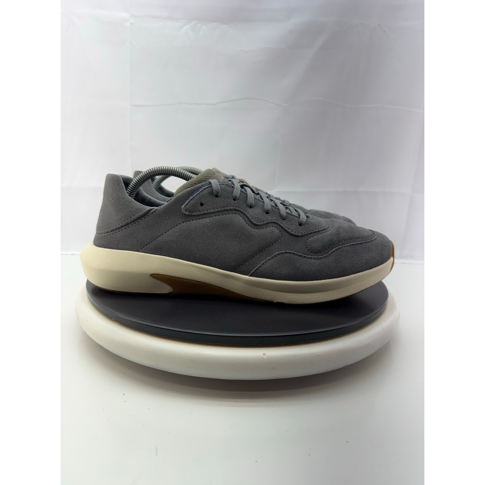OluKai Kōheo Mens Size 11.5 Charcoal Gray Casual Sneakers Shoes 10525-2626 NEW