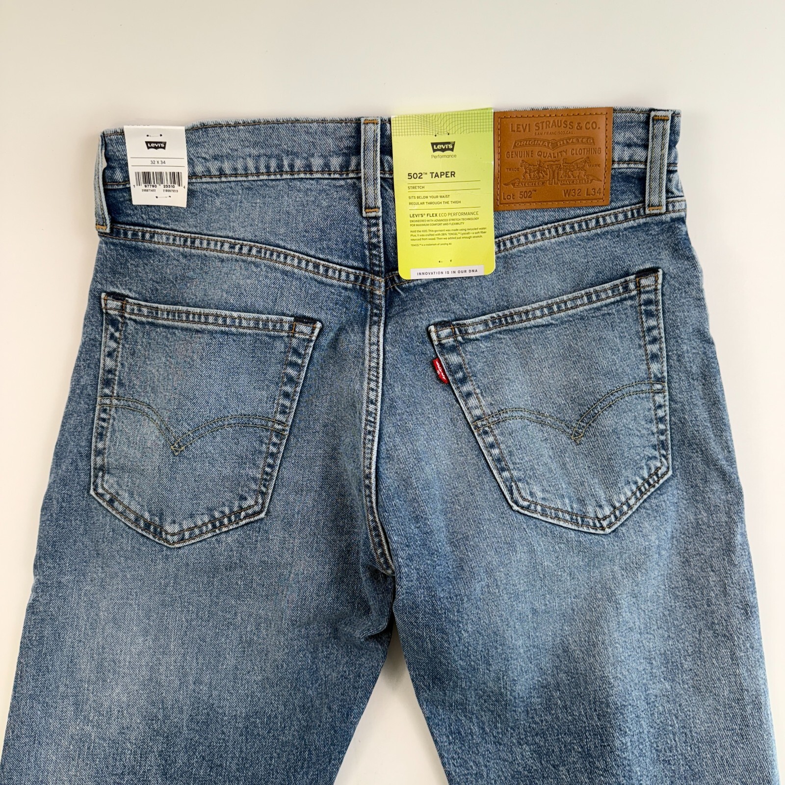 Levi’s Premium Men 502 Taper Fit Zip Fly Tapered Leg Stretch Jeans Blue NWT