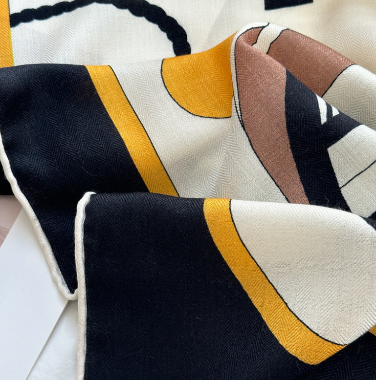 70% Cashmere 30% Silk Wrap Scarf vent Print Double Face Print Shawl 135X135cm