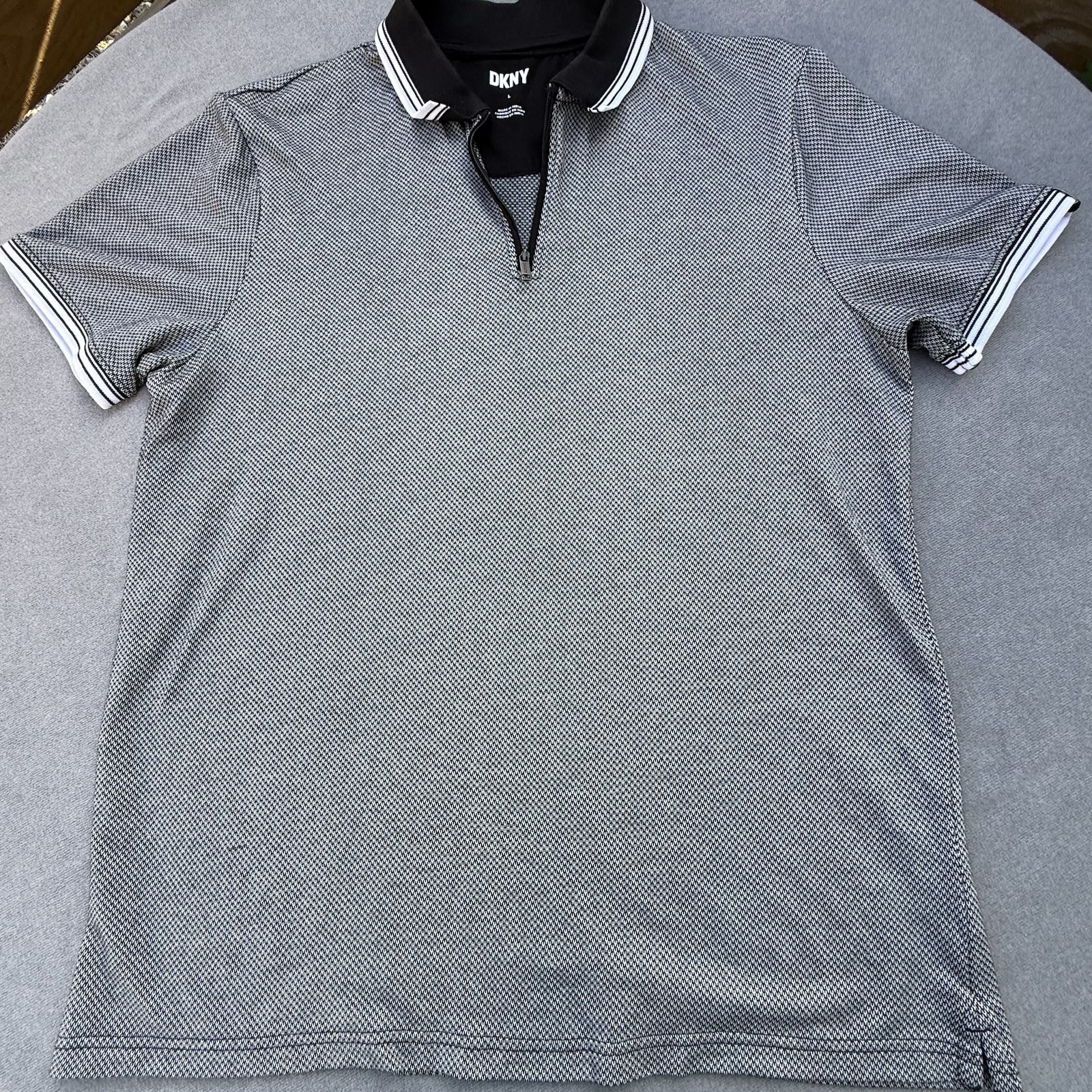 DKNY Men’s Polo Shirt L Black/White Geometric Knit 1/4 Zip Short Sleeve