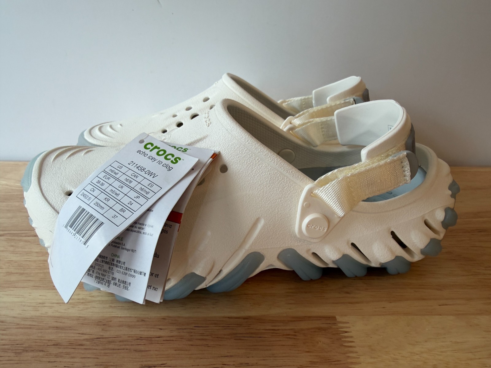 Crocs Echo Icey Ro Clog Bone White Blue Translucent Sole 211458-0WV W8 / M6 NWT