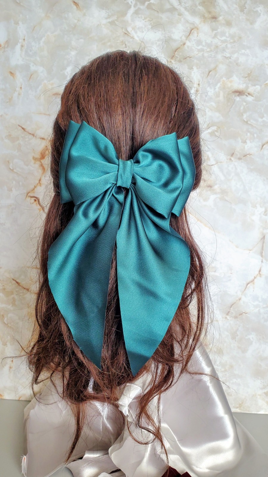 Coquette Hair Bow, satin hair bow with clip, 6 different colors