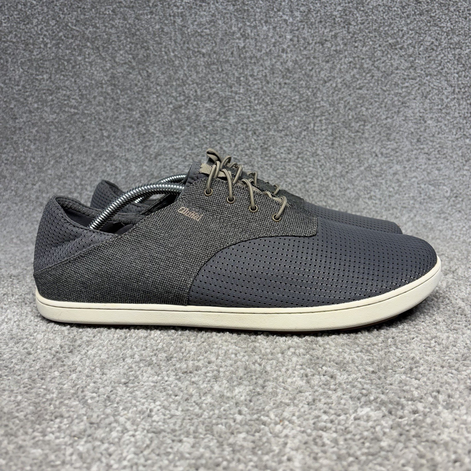 Olukai Nohea Moku Men’s Size 12 Grey White Casual Shoes Slip On Comfort Outdoors