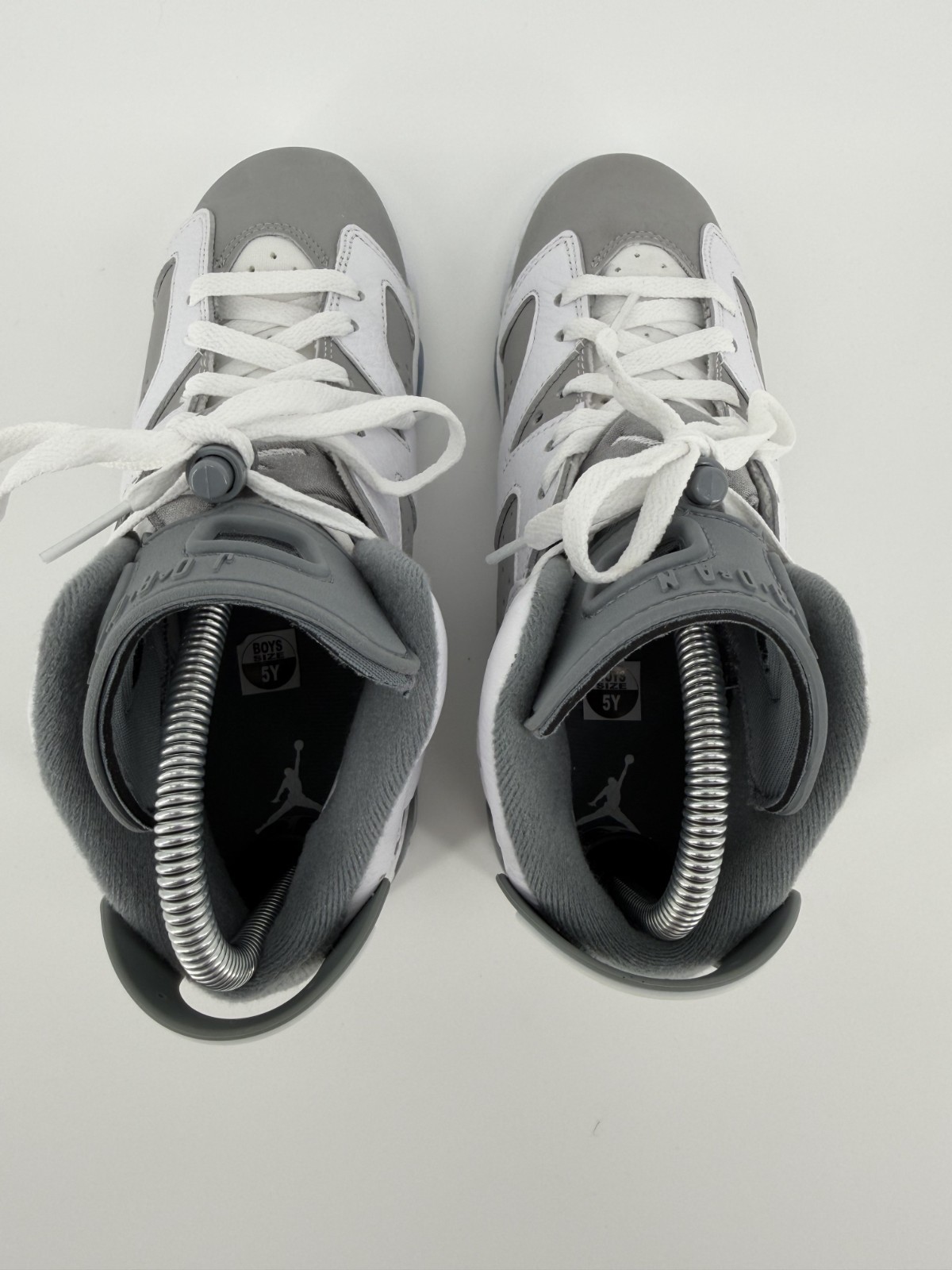 Nike Air Jordan 6 Retro Cool Grey GS 384665-100 Youth Size 5Y Sneakers