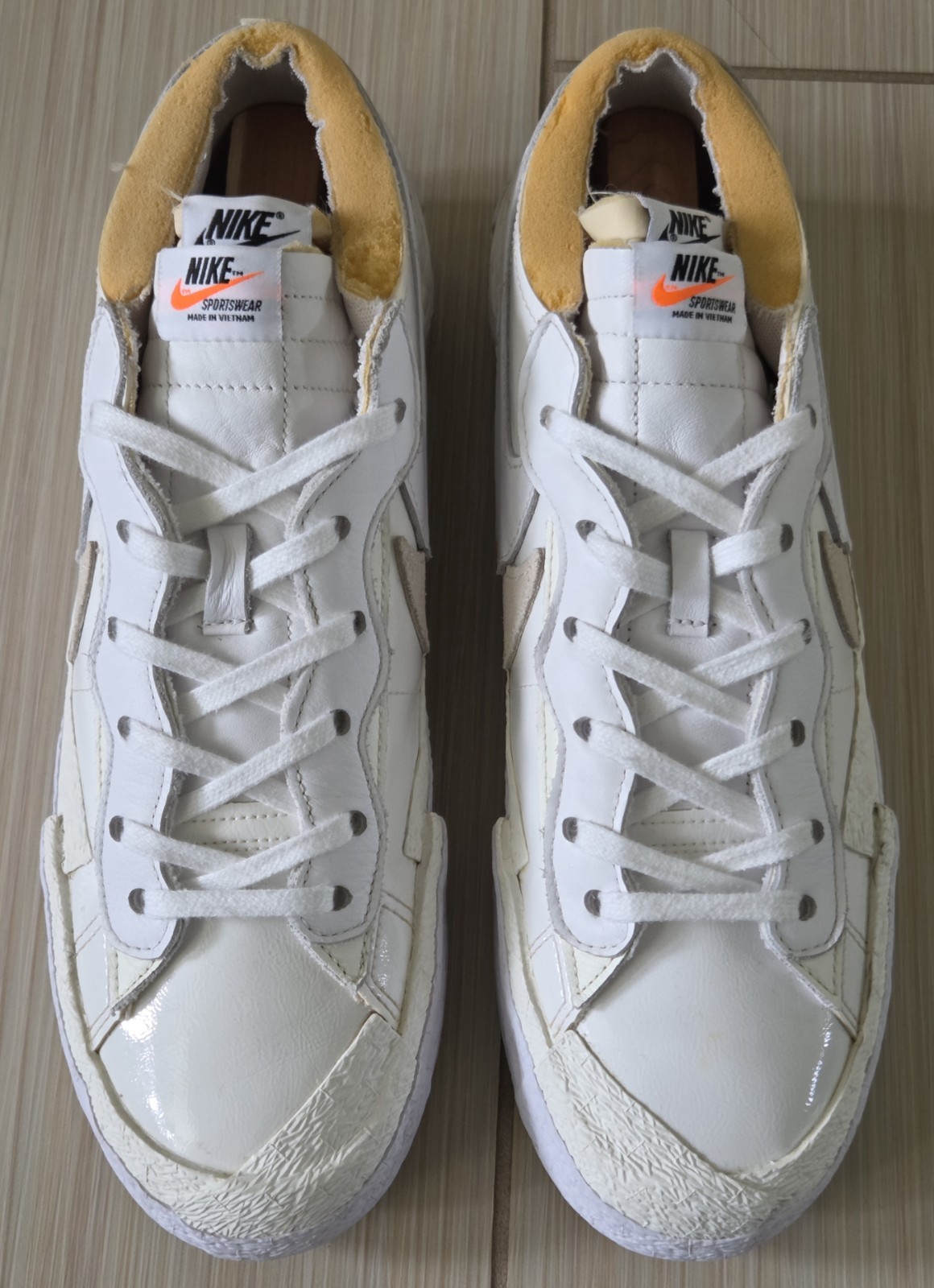 Nike Sacai Blazer Low White Patent DM6443-100 Leather Men’s 11 Sneakers Low Top