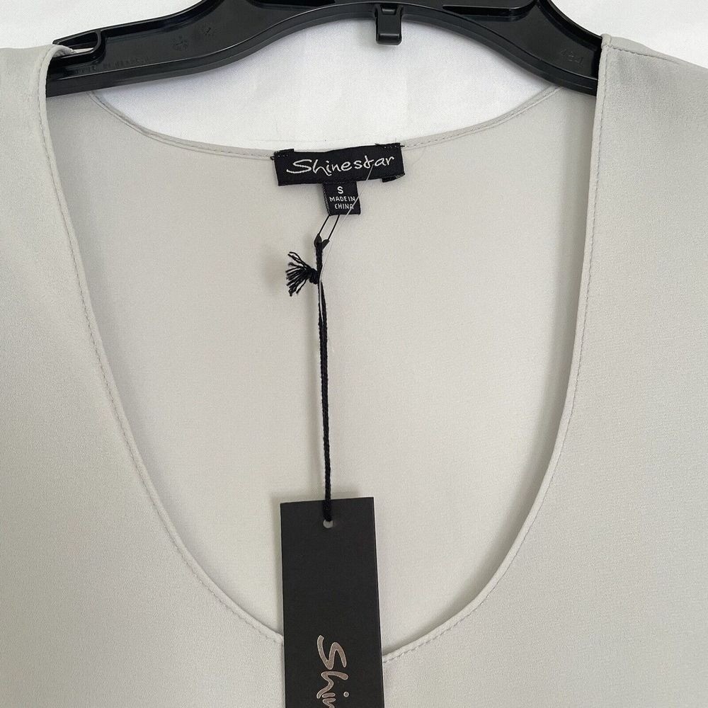 Shinestar Sleeveless Scoop Neck Blouse Women Small Gray Hi-Lo Hem