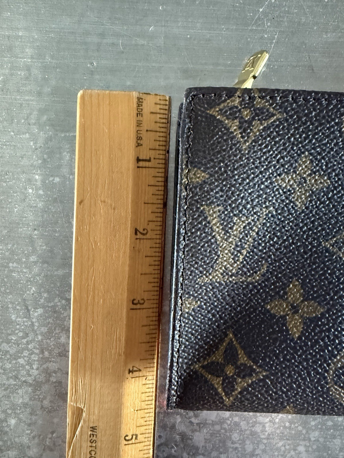 Vintage Louis Vuitton Brown Monogram Canvas Cosmetic Pouch – Authentic France