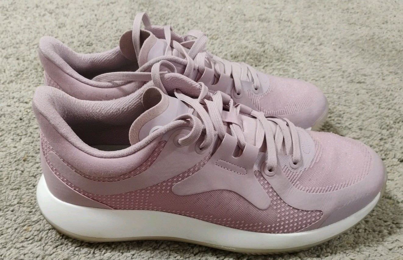 Lululemon Womens Strongfeel Pink Running Shoes Size 8. No Returns Accepted.