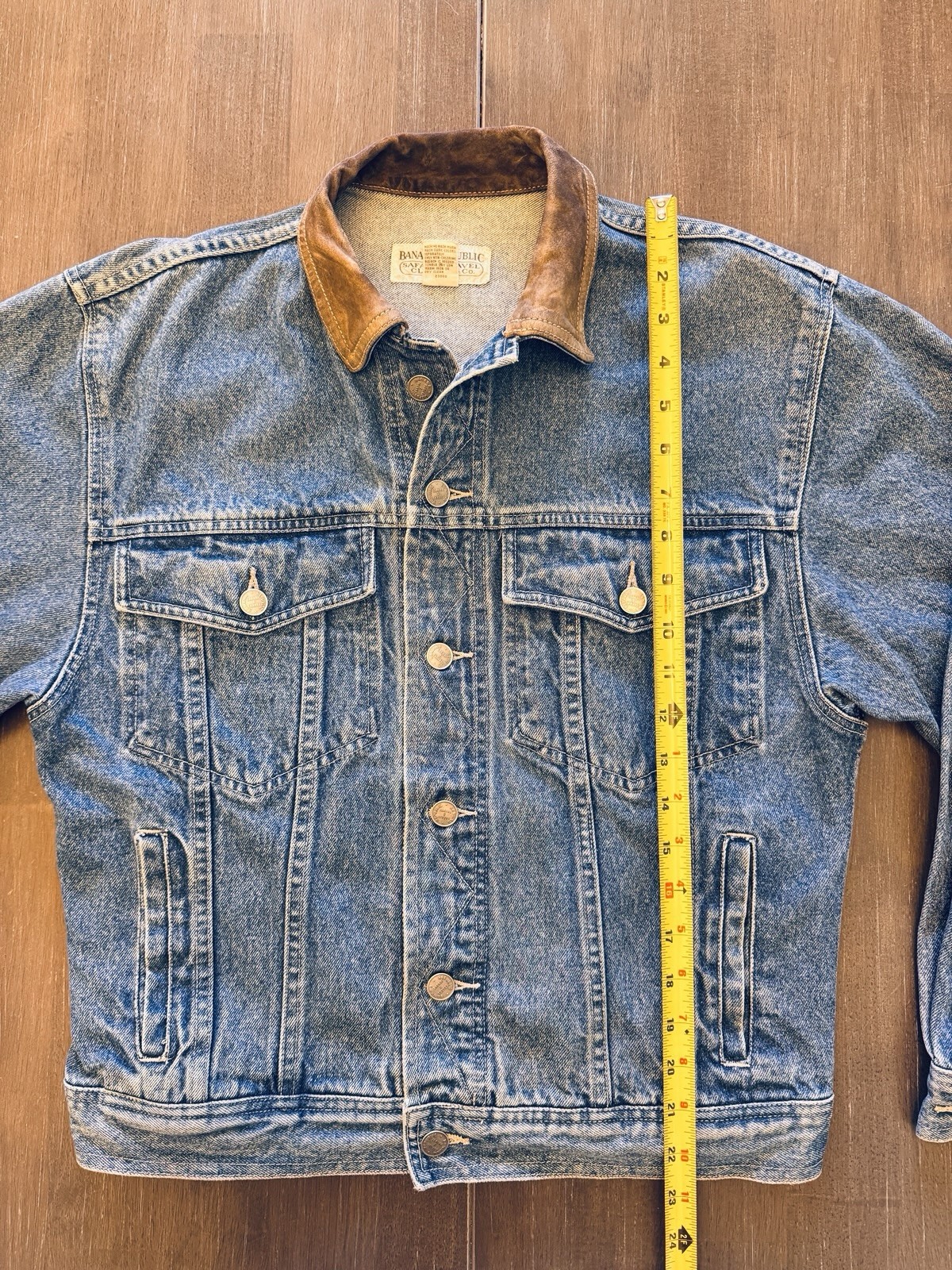 VTG Banana Republic Denim Jacket Mens Small Trucker Safari & Travel Clothing Co