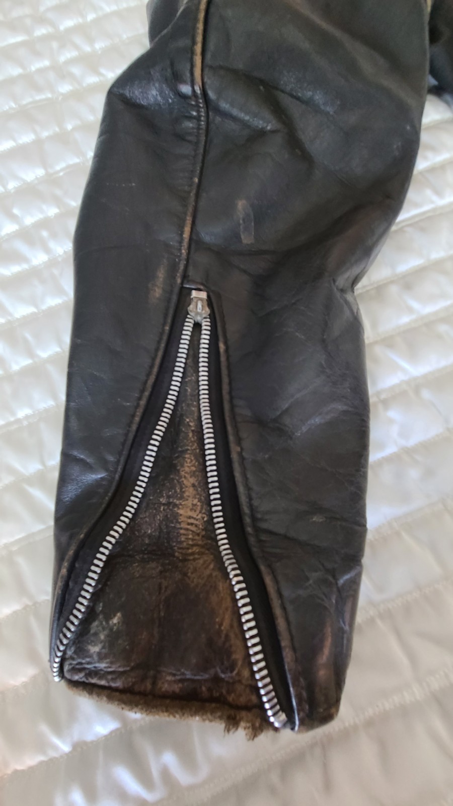 VTG Steer Brand Distressed Leather Motorcycle Biker Jacket Black Sz 42 USA- READ