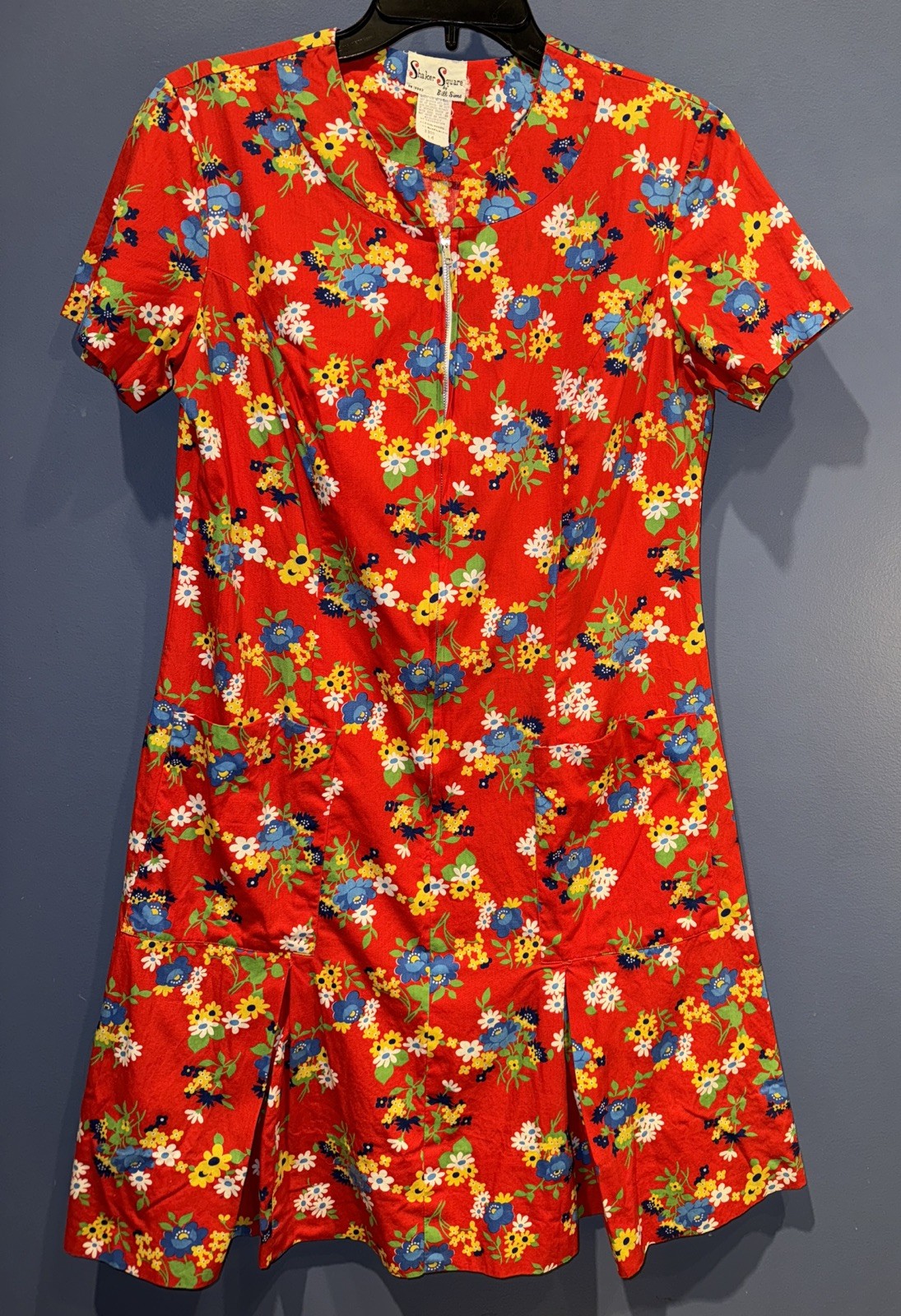 14 Day Dress, Red Floral Zip Up, Pockets, 1950 Shaker Square By Bill Sims