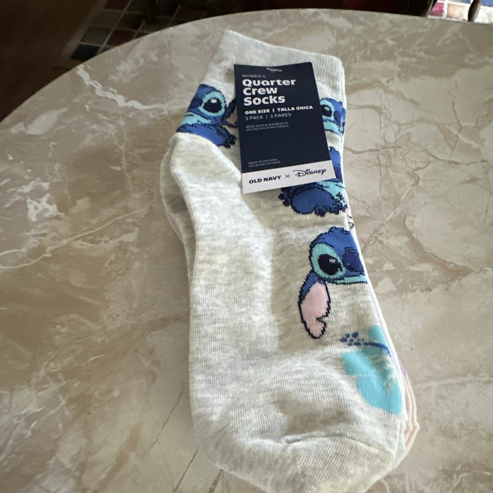 Old Navy Disney Stitch Women’s Quarter Crew Socks 3-Pair Pack One Size Colors