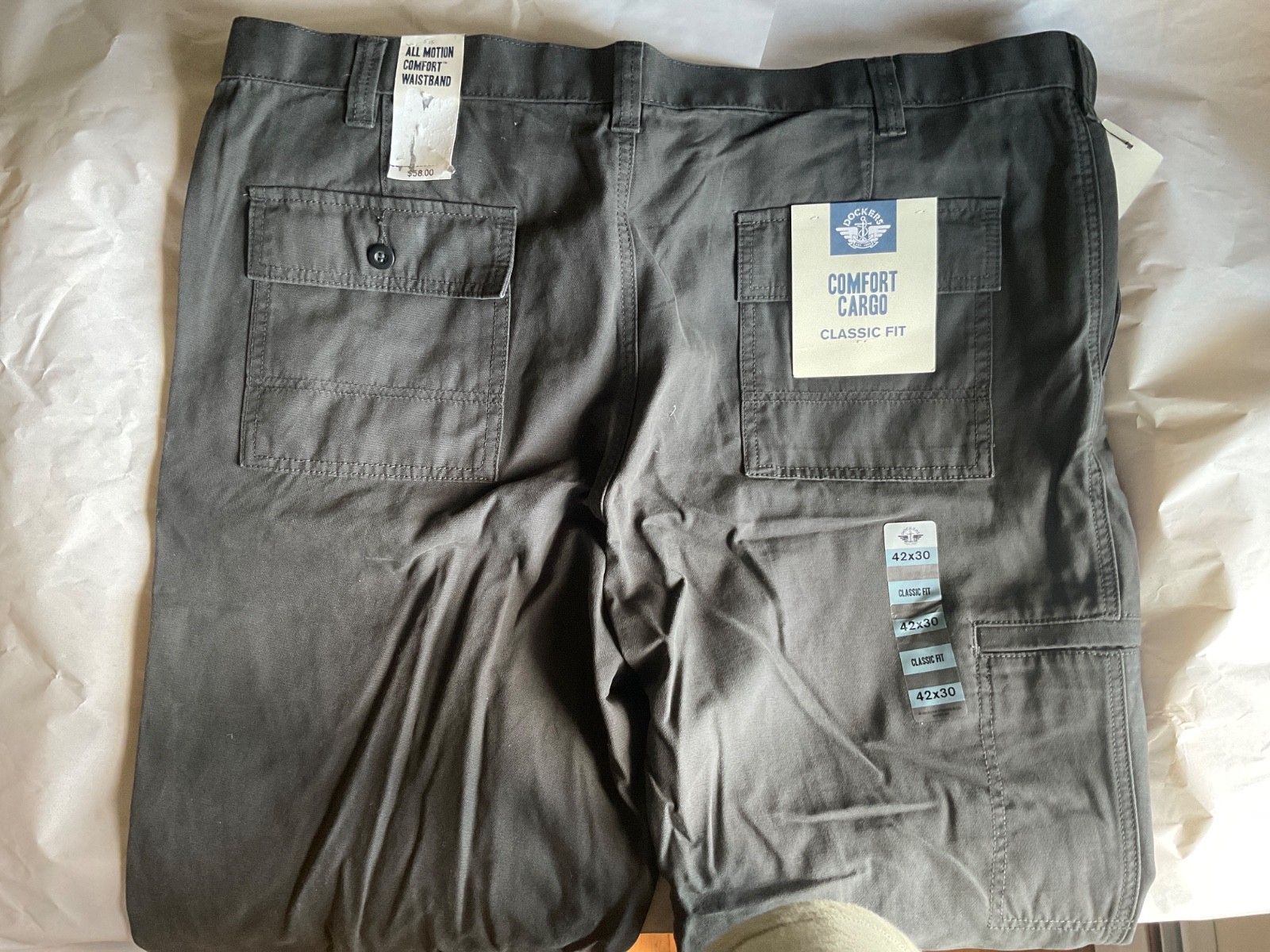 Dockers Comfort Cargo Classic Fit Pant Dark Gray New Men 42 x 30 Comfort Waist