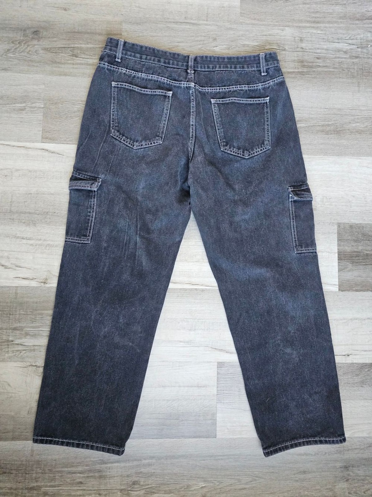 Manfinity Black Contrast Stitch Cargo Jeans XXL