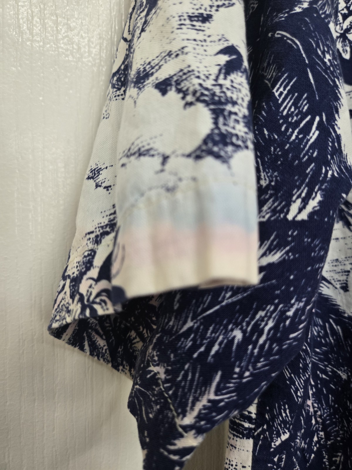 Water Blocks Oceanside California Hawaiian shirt men’s MEDIUM tropical USA made