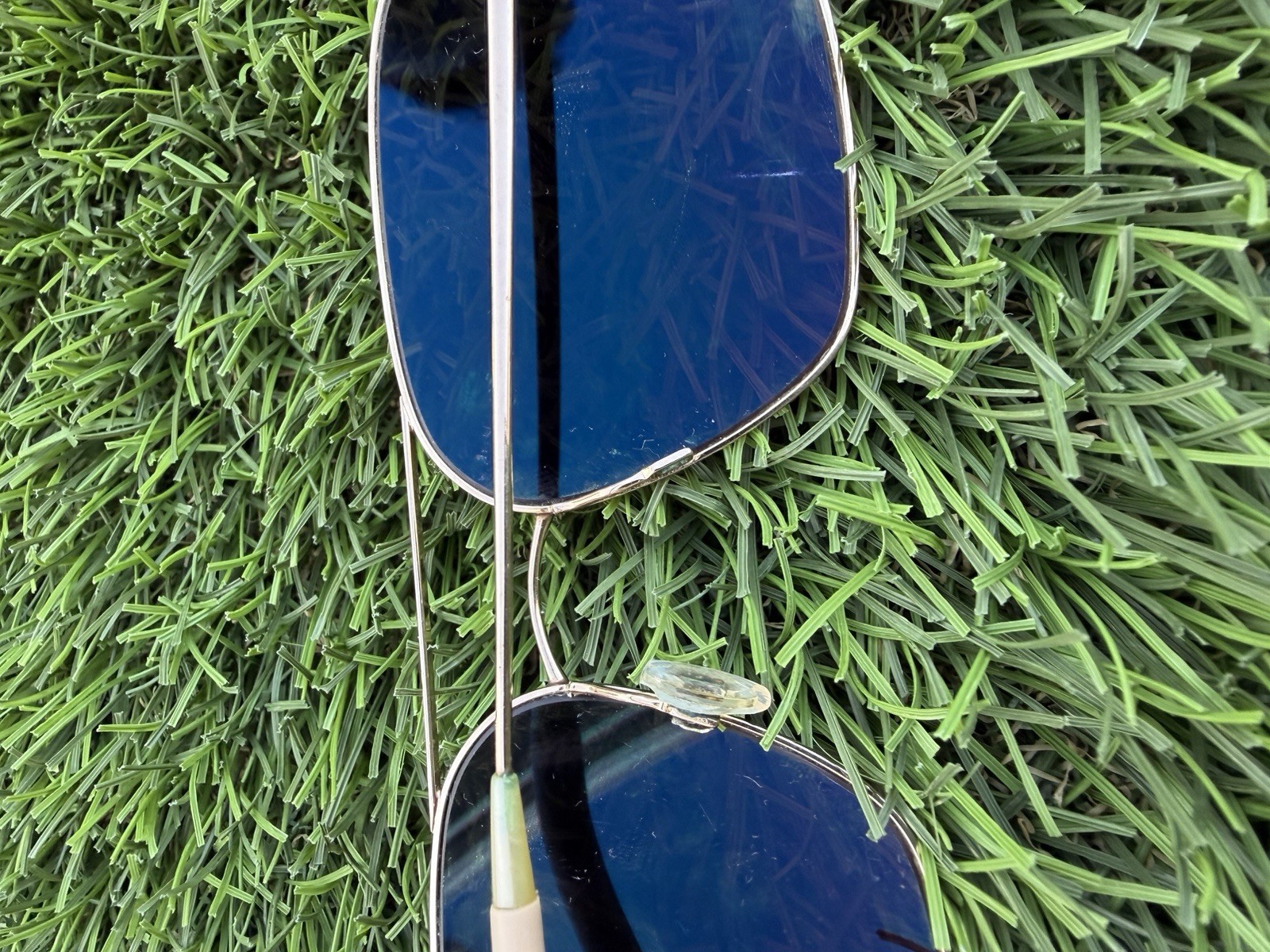 Oliver Peoples Victory 58 VFX Gold/Cognac Gradient Preowned See Description