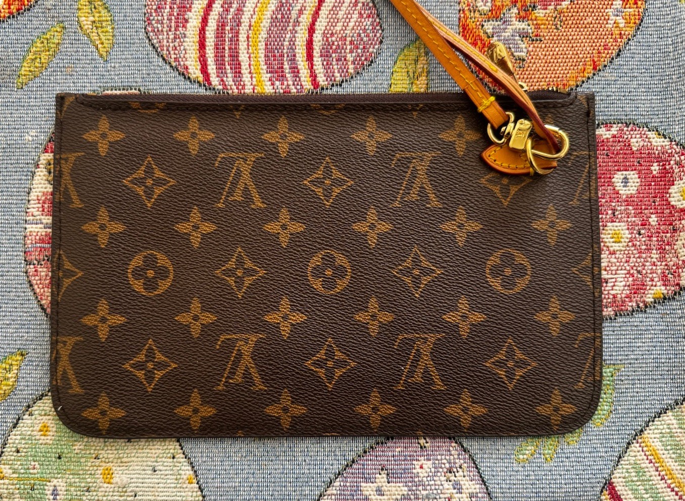 Louis Vuitton Monogram Brown Zip Wristlet Pouch Clutch w/ Wrist Strap