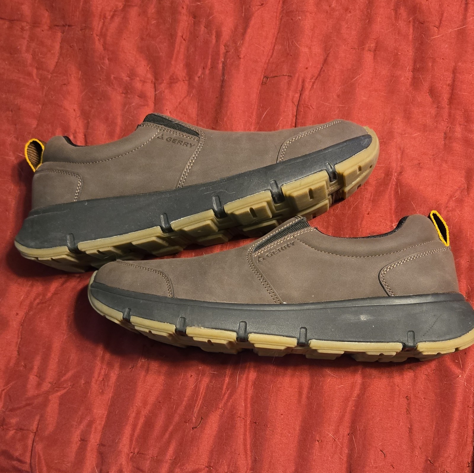 Gerry Men’s Brown Suede Slip-On Casual Shoes Round Toe Rubber Sole Size 11