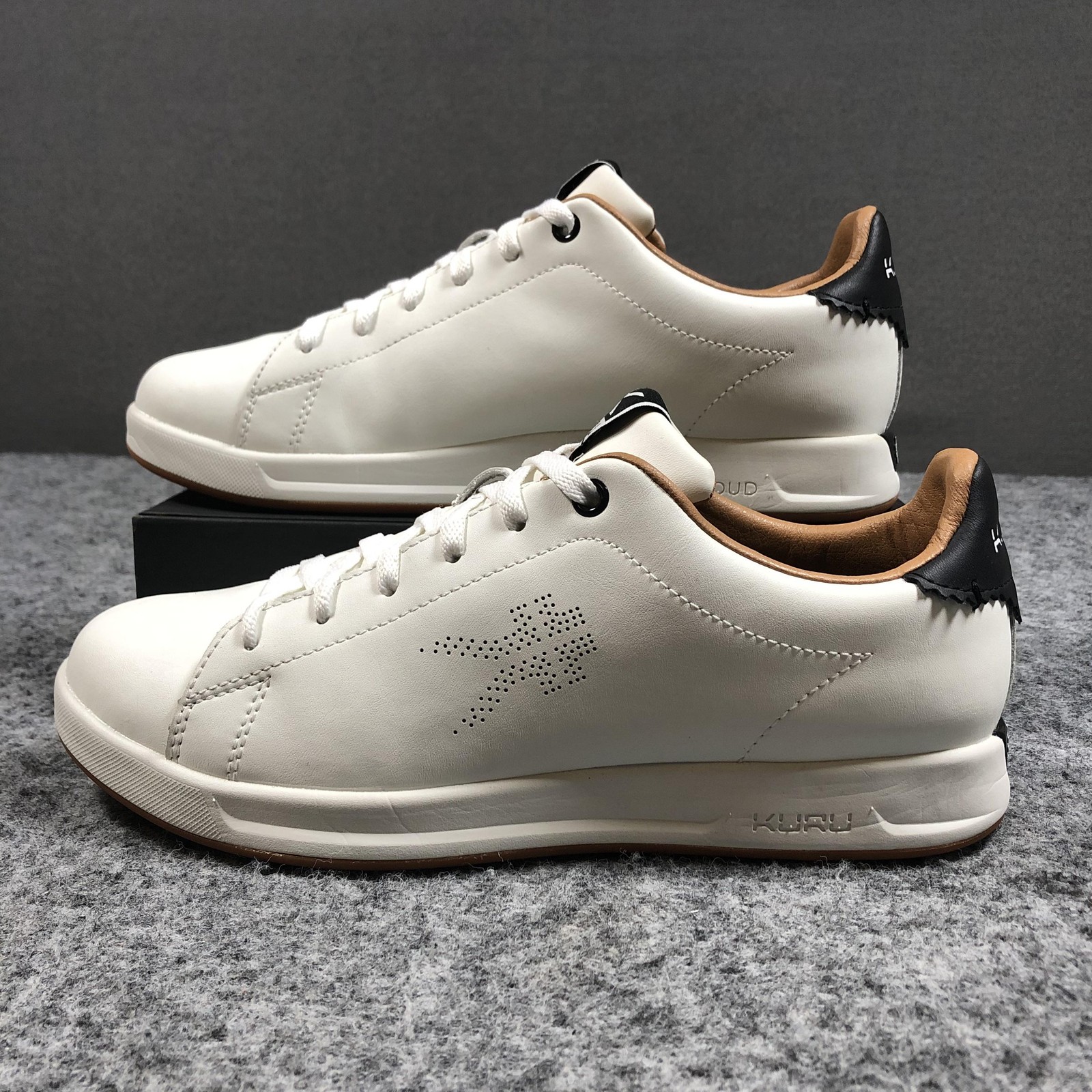 KURU Shoes Mens Size 7.5 White Leather Low Top Lace Up Casual Comfort Sneakers
