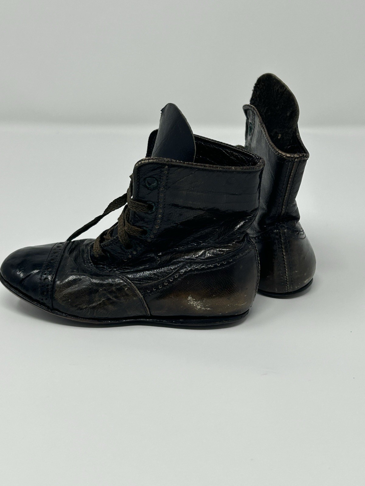 Antique Child’s Black Leather Lace-Up Boots, Brogue Cap Toe, c.1900, 4.8”